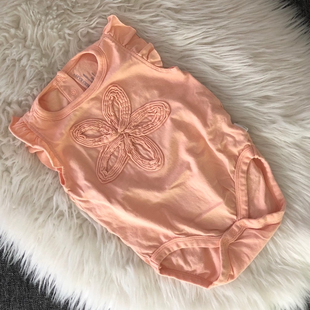 Burt’s Bees🐝 Flower Organic Flutter-Sleeve Onesie